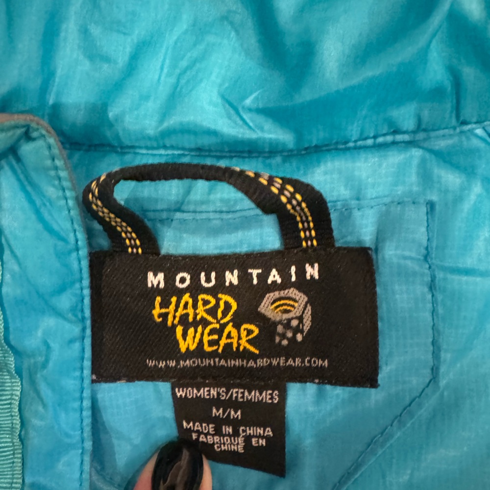 Like New Mountain Hardware Jacket, Perfect For Fa… - image 3